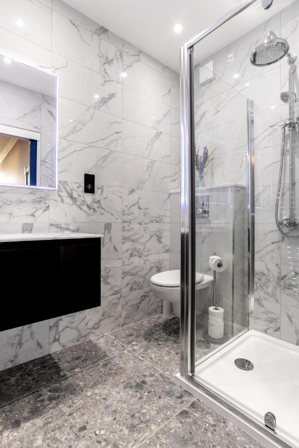 Pamper Yourself In Our Double Sized Copper Tub -2 Bedroom Villa Inverness Ngoại thất bức ảnh